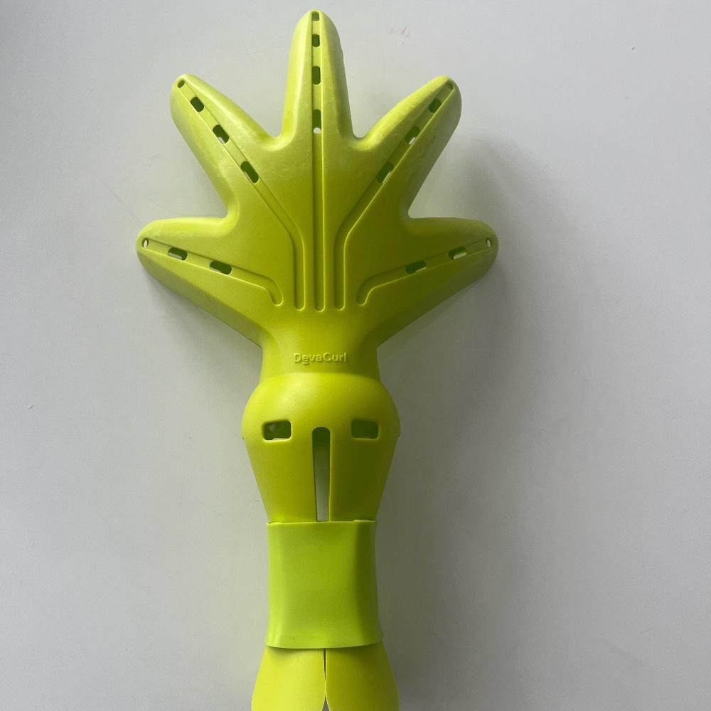Like New DevaCurl DevaFuser Diffuser Universal For All Curl Kind